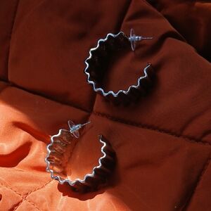 Silver Scalloped Edge Hoop Earrings